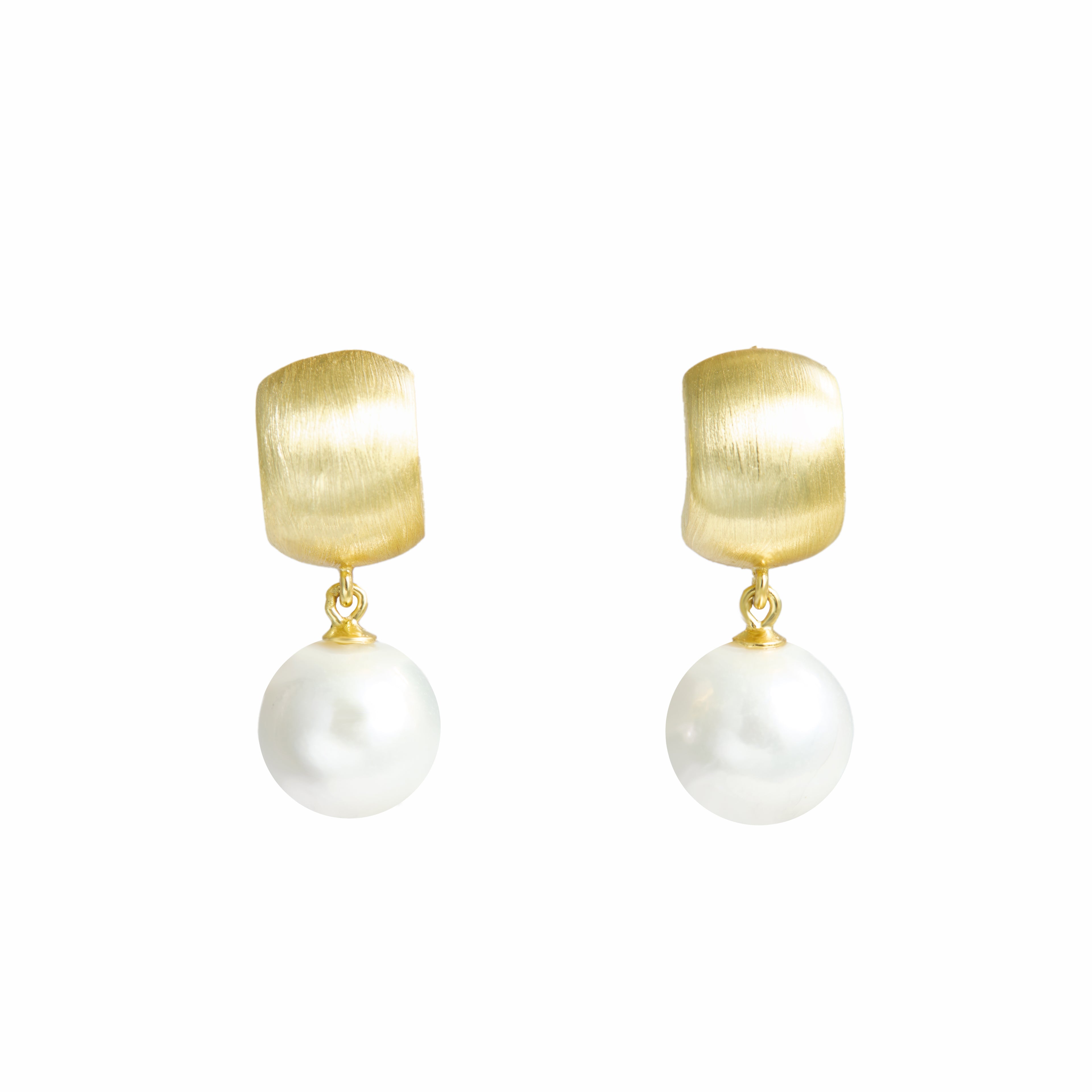 Retro Gold & Pearl Dangle Earrings