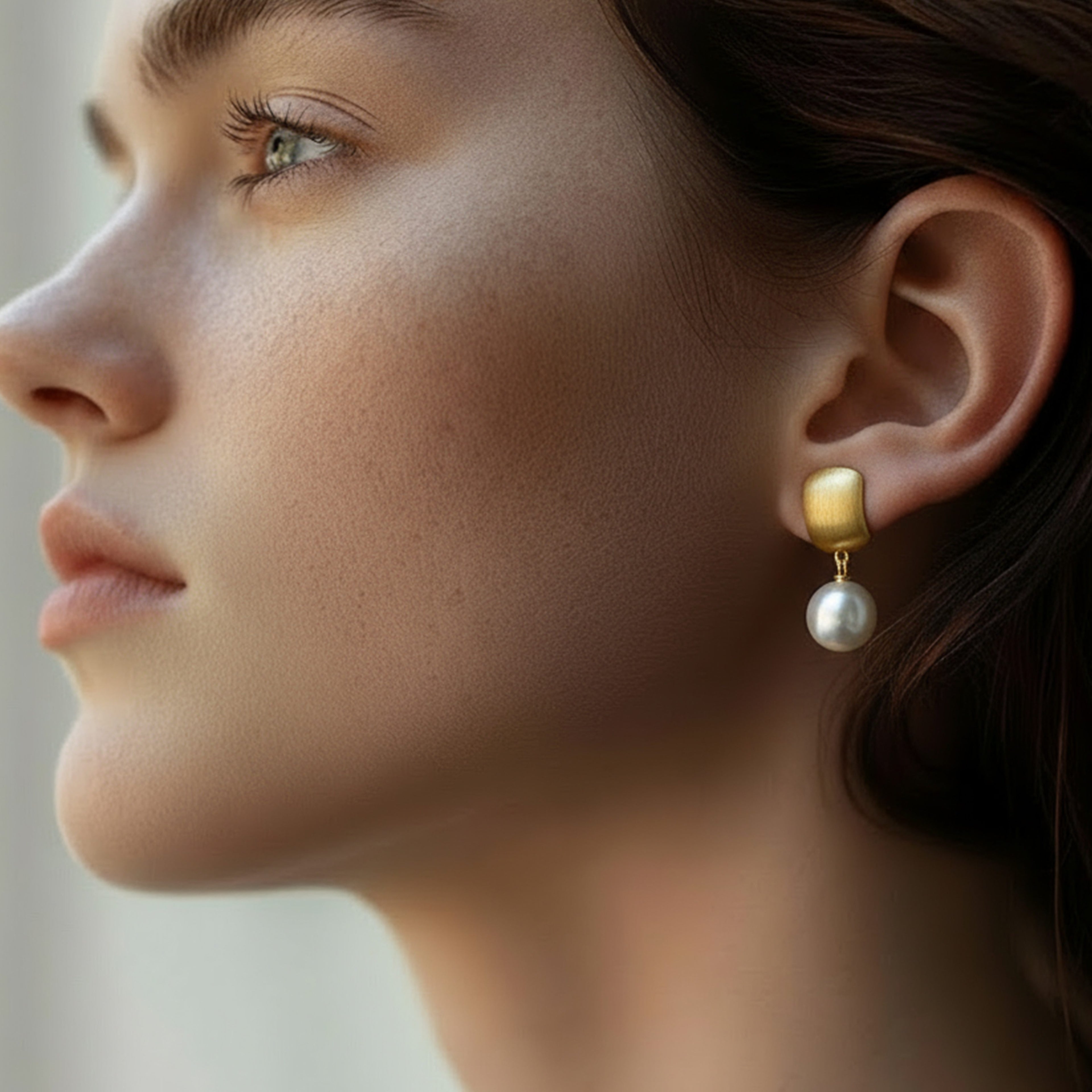 Retro Gold & Pearl Dangle Earrings